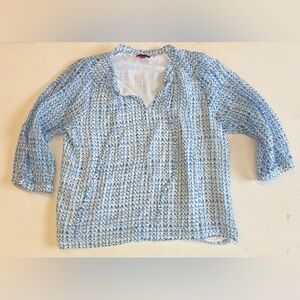 Vince Camuto Light Blue Printed V-Neck Top - Size L